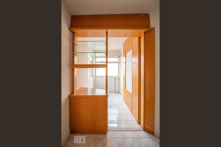 Sala de apartamento à venda com 3 quartos, 75m² em Paraíso, Belo Horizonte