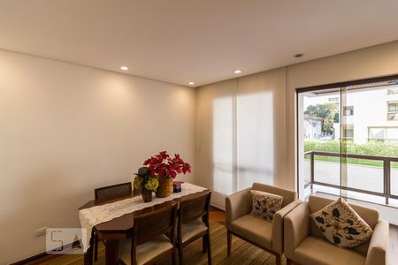 Sala de apartamento para alugar com 3 quartos, 135m² em Vila Pompéia, São Paulo