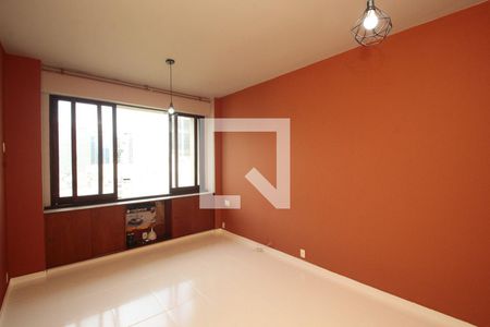 Sala/Quarto de kitnet/studio à venda com 1 quarto, 32m² em Centro, Rio de Janeiro