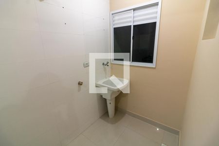 Casa para alugar com 30m², 1 quarto e sem vaga Casa para alugar com 30m², 1 quarto e sem vagalavanderia