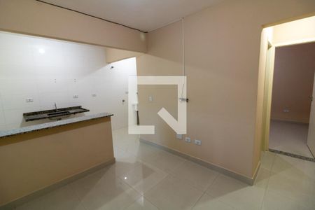 Casa para alugar com 30m², 1 quarto e sem vaga Casa para alugar com 30m², 1 quarto e sem vagasala/ quarto /cozinha