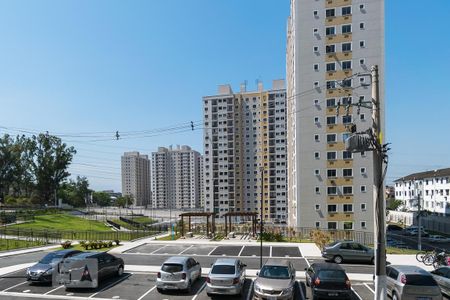 Apartamento à venda com 47m², 2 quartos e 1 vaga Apartamento à venda com 47m², 2 quartos e 1 vagaVista da área de serviço