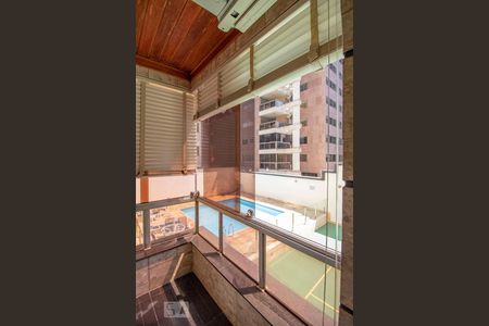 Suíte de apartamento para alugar com 4 quartos, 200m² em Funcionários , Belo Horizonte