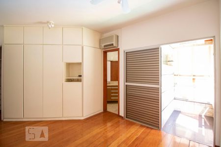Suíte de apartamento para alugar com 4 quartos, 200m² em Funcionários , Belo Horizonte