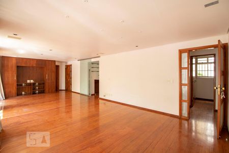 Sala de apartamento para alugar com 4 quartos, 200m² em Funcionários , Belo Horizonte
