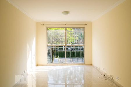 SALA de apartamento para alugar com 3 quartos, 78m² em City América, São Paulo