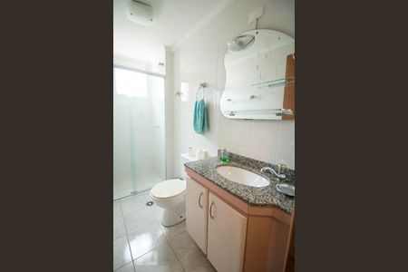 Banheiro Social de apartamento para alugar com 2 quartos, 60m² em Vila Valparaíso, Santo André