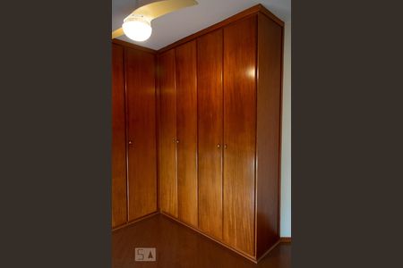 Apartamento para alugar com 100m², 2 quartos e 1 vaga Apartamento para alugar com 100m², 2 quartos e 1 vagaQUARTO 2 SUITE