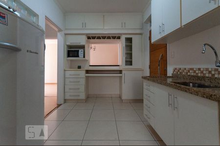 Apartamento à venda com 74m², 2 quartos e 1 vaga Apartamento à venda com 74m², 2 quartos e 1 vagaCozinha