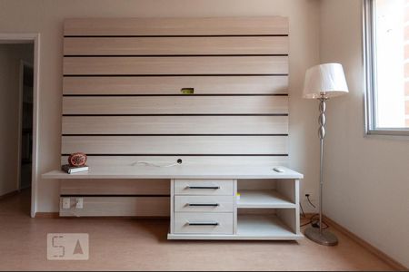 Apartamento à venda com 74m², 2 quartos e 1 vaga Apartamento à venda com 74m², 2 quartos e 1 vagaSala