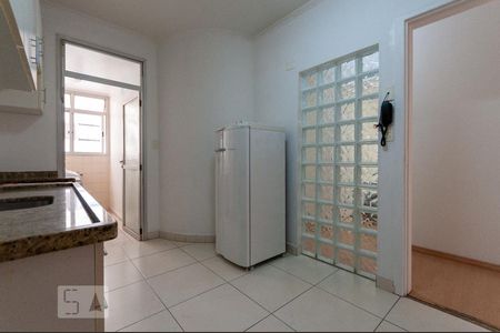 Apartamento à venda com 74m², 2 quartos e 1 vaga Apartamento à venda com 74m², 2 quartos e 1 vagaCozinha