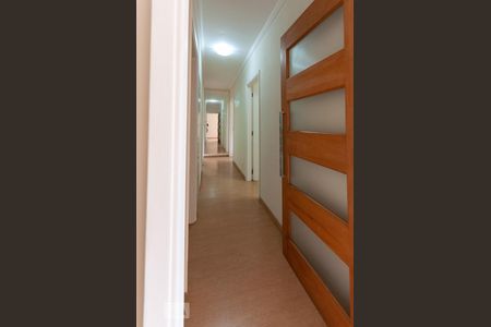 Apartamento à venda com 74m², 2 quartos e 1 vaga Apartamento à venda com 74m², 2 quartos e 1 vagaCorredor