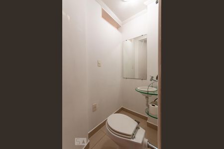 Apartamento à venda com 74m², 2 quartos e 1 vaga Apartamento à venda com 74m², 2 quartos e 1 vagaLavabo