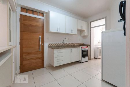 Apartamento à venda com 74m², 2 quartos e 1 vaga Apartamento à venda com 74m², 2 quartos e 1 vagaCozinha