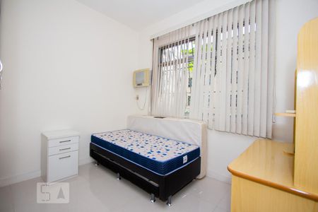 Quarto 1 de apartamento para alugar com 2 quartos, 89m² em Laranjeiras, Rio de Janeiro