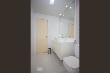 Apartamento para alugar com 89m², 2 quartos e 1 vagaBanheiro Social