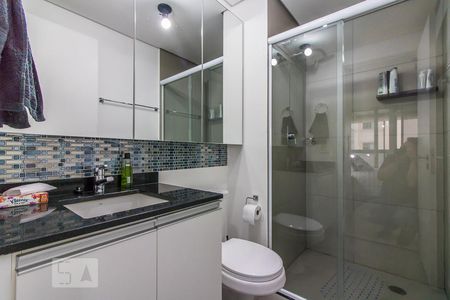 Banheiro de kitnet/studio à venda com 1 quarto, 28m² em Santa Efigênia, São Paulo