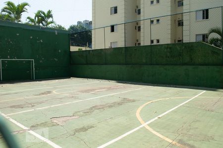 Apartamento para alugar com 74m², 3 quartos e 3 vagas Apartamento para alugar com 74m², 3 quartos e 3 vagasQUADRA