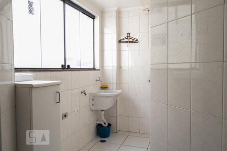 Apartamento para alugar com 74m², 3 quartos e 3 vagas Apartamento para alugar com 74m², 3 quartos e 3 vagasÁREA DE SERVIÇO