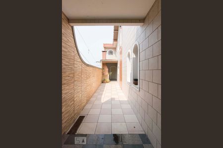 Corredor de casa para alugar com 4 quartos, 140m² em Vila Siqueira (zona Norte), São Paulo