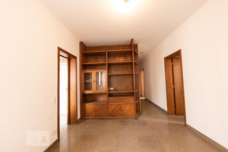 Apartamento à venda com 346m², 4 quartos e 4 vagasArmário Hall de Acesso aos Quartos