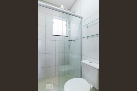 Banheiro de apartamento à venda com 2 quartos, 55m² em Vila Alzira, Santo André