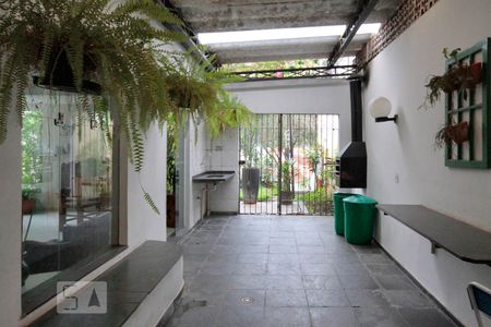 Apartamento à venda com 37m², 1 quarto e 1 vagaChurrasqueira
