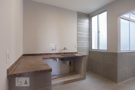 Cozinha de apartamento à venda com 2 quartos, 59m² em Jardim García, Campinas