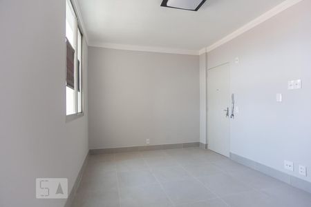 Sala de apartamento à venda com 2 quartos, 59m² em Jardim García, Campinas