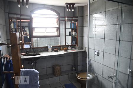 Casa de condomínio para alugar com 450m², 4 quartos e 2 vagasBanheiro 5