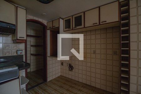 Casa de condomínio para alugar com 450m², 4 quartos e 2 vagas Casa de condomínio para alugar com 450m², 4 quartos e 2 vagasCozinha