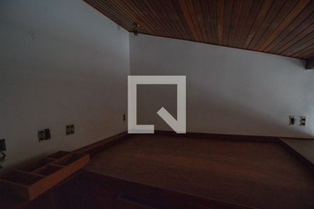 Casa de condomínio para alugar com 450m², 4 quartos e 2 vagas Casa de condomínio para alugar com 450m², 4 quartos e 2 vagasQuarto 4 - Suíte 2