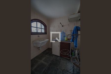 Casa de condomínio para alugar com 450m², 4 quartos e 2 vagas Casa de condomínio para alugar com 450m², 4 quartos e 2 vagasÁrea de Serviço