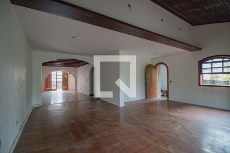 Sala de casa de condomínio para alugar com 4 quartos, 450m² em Pechincha, Rio de Janeiro