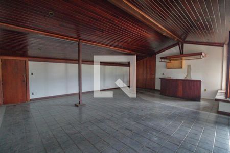 Casa de condomínio para alugar com 450m², 4 quartos e 2 vagas Casa de condomínio para alugar com 450m², 4 quartos e 2 vagasSótão - Vazio