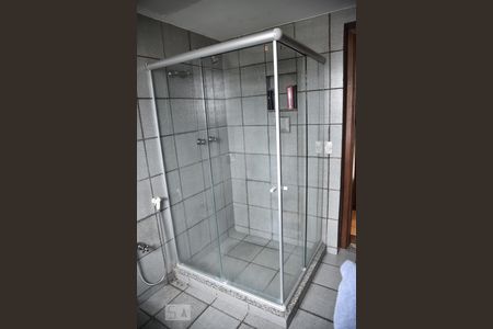 Casa de condomínio para alugar com 450m², 4 quartos e 2 vagasBanheiro 5