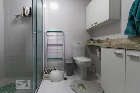 Banheiro de kitnet/studio para alugar com 1 quarto, 26m² em Tatuapé, São Paulo