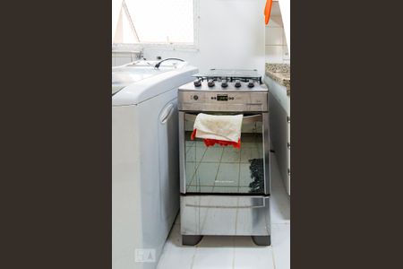 Apartamento para alugar com 65m², 2 quartos e 1 vaga Apartamento para alugar com 65m², 2 quartos e 1 vagaCozinha