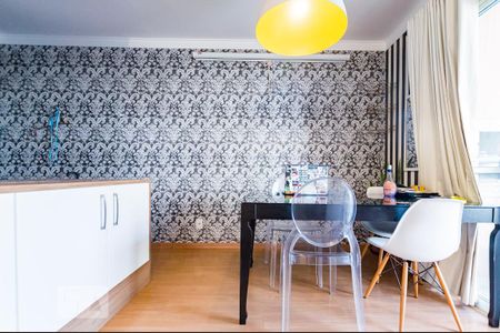 Sala de apartamento para alugar com 2 quartos, 65m² em Loteamento Center Santa Genebra, Campinas