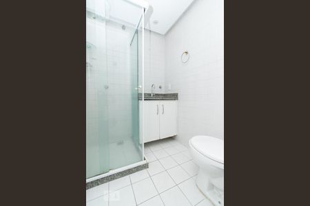 Banheiro Social de apartamento para alugar com 3 quartos, 102m² em Icaraí, Niterói