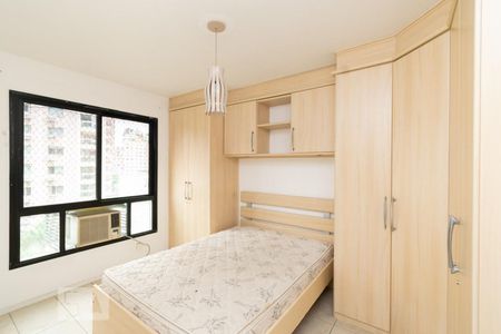 Apartamento à venda com 102m², 3 quartos e 1 vagaSuíte