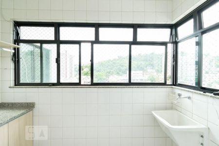 Apartamento à venda com 102m², 3 quartos e 1 vagaÁrea de Serviço