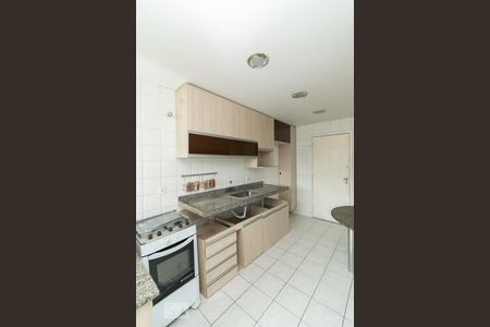 Apartamento à venda com 102m², 3 quartos e 1 vagaCozinha