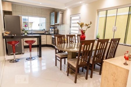 Cozinha de casa à venda com 3 quartos, 160m² em Vila Constança, São Paulo
