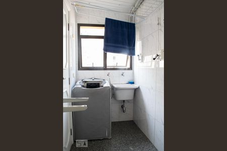 Apartamento à venda com 109m², 3 quartos e 2 vagasÁREA SERVIÇO