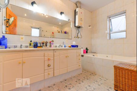 Casa à venda com 500m², 4 quartos e 4 vagas