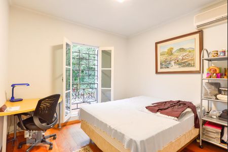 Casa à venda com 500m², 4 quartos e 4 vagas