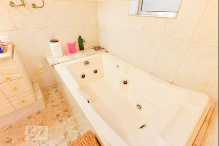 Casa à venda com 500m², 4 quartos e 4 vagas