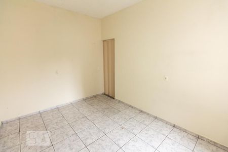 Quarto 1 de casa para alugar com 2 quartos, 60m² em Vila Ribeiro de Barros, São Paulo