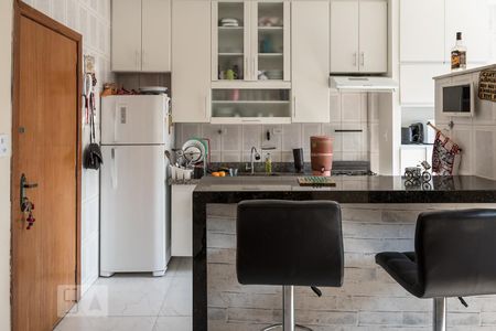 Apartamento à venda com 180m², 3 quartos e 2 vagasCozinha